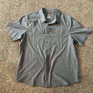 Men’s Gerry Short Sleeve Button Up Shirt Size XL Gray